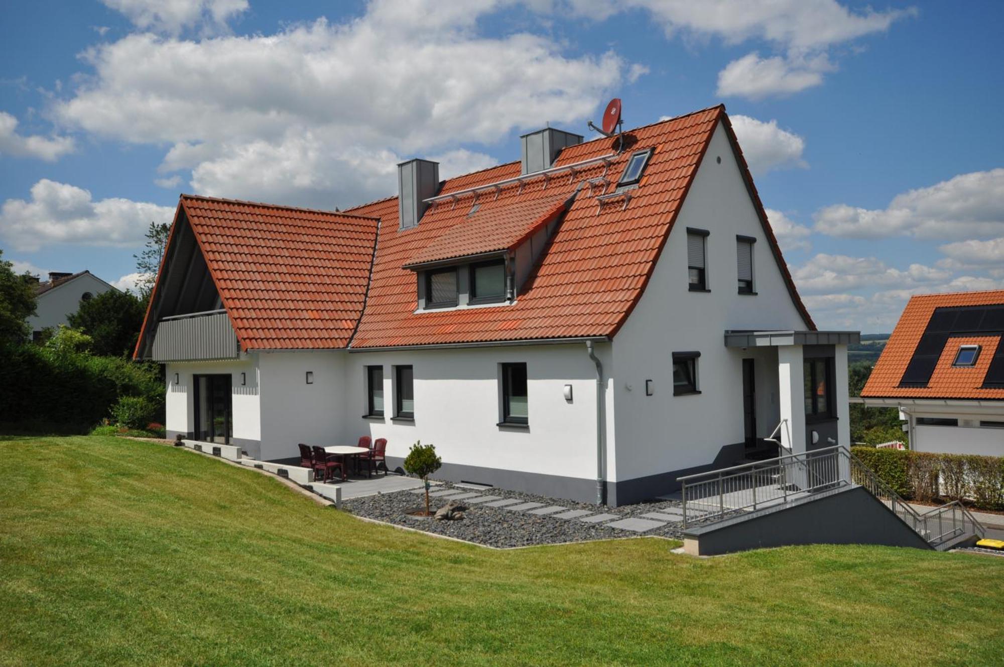 Apartment Geschmackvolle Moderne Apartment-wohnungen Huenfeld