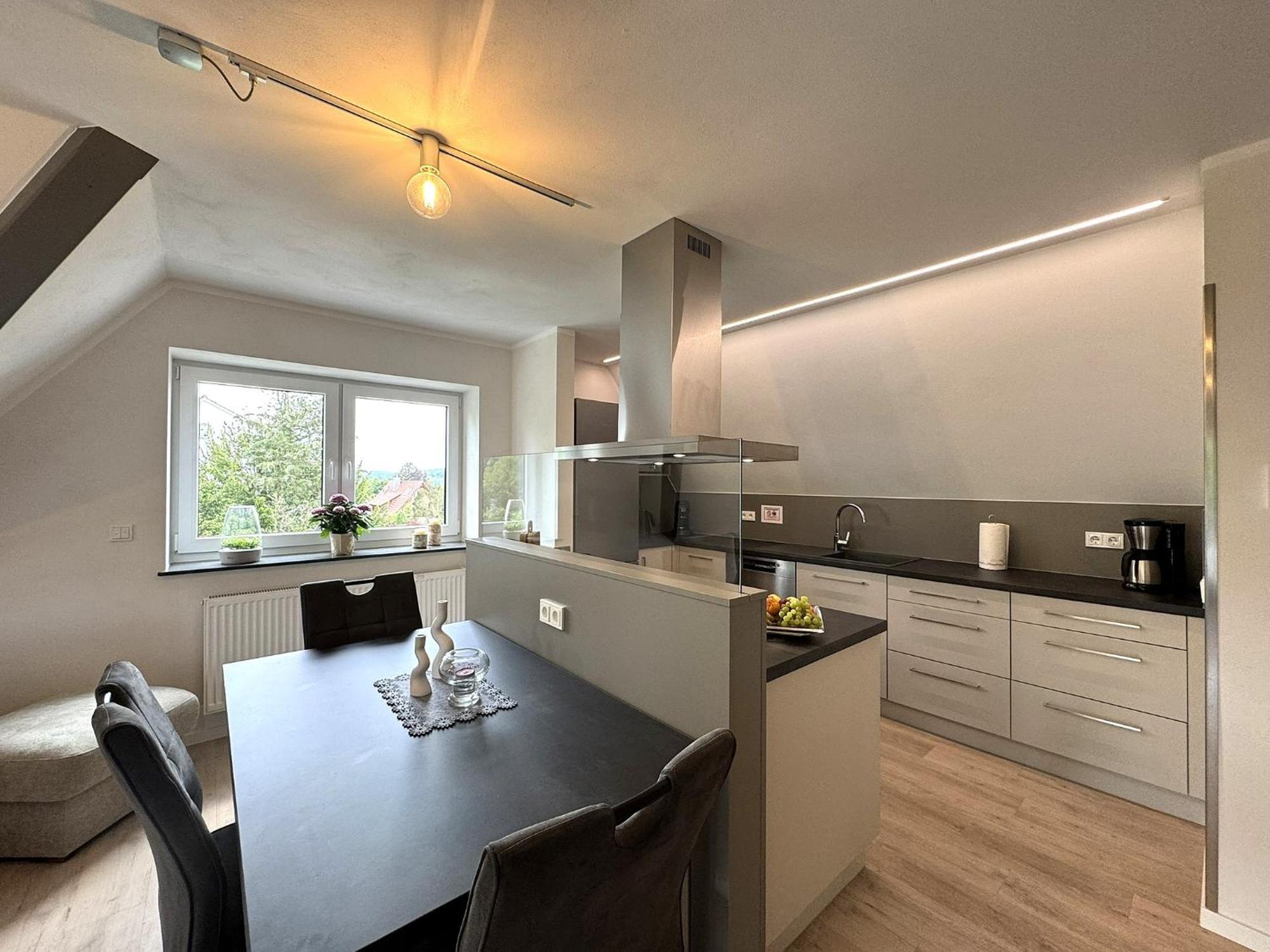 Geschmackvolle Moderne Apartment-wohnungen *