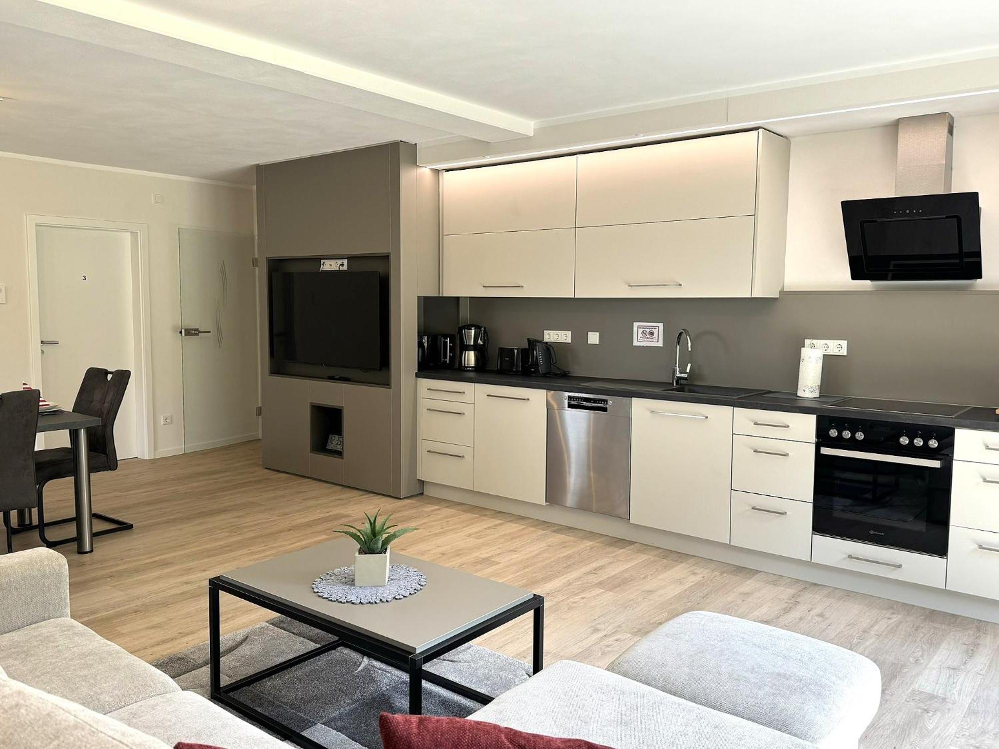 Geschmackvolle Moderne Apartment-wohnungen * Huenfeld